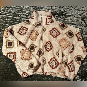 Cozy Sherpa Zip Jacket with Geometric Print